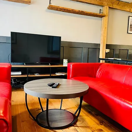 Pickup Apartment *